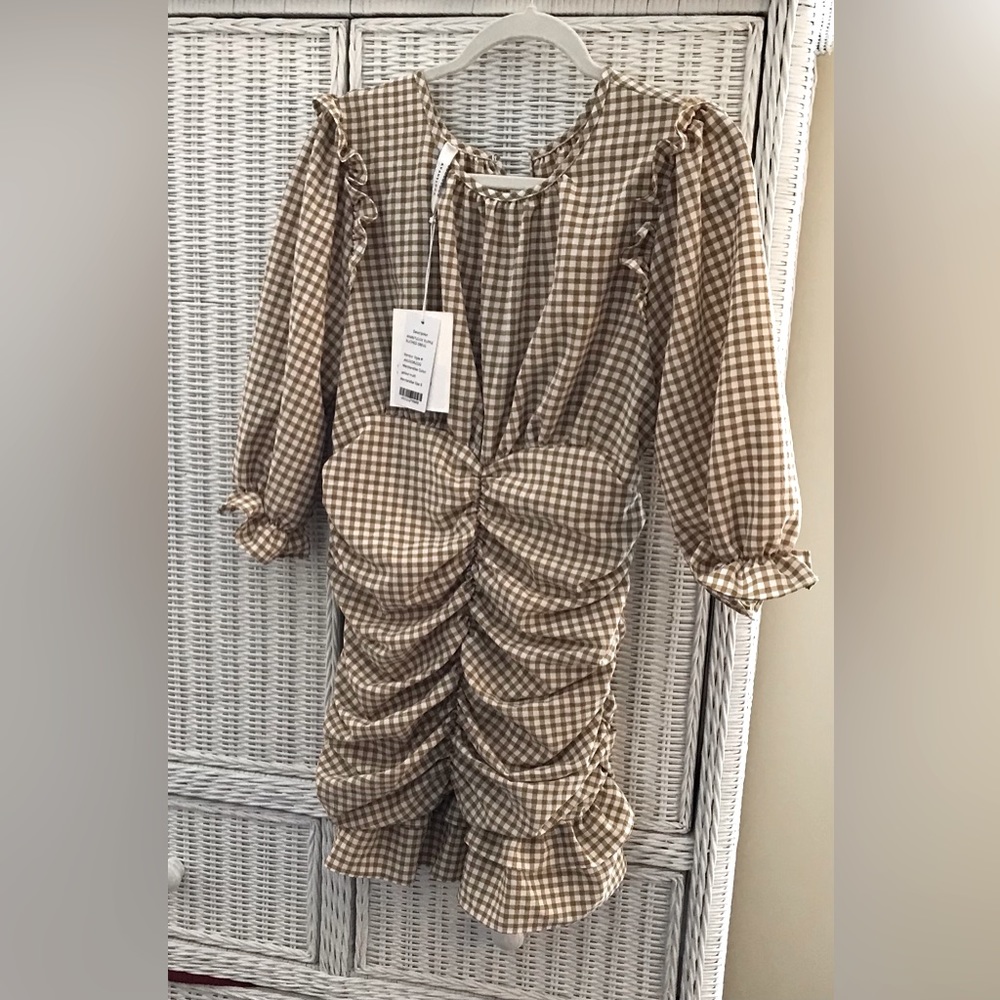 Avantlook Ruffled Ruched Mini Dress. In Brown size S - Picture 5 of 5